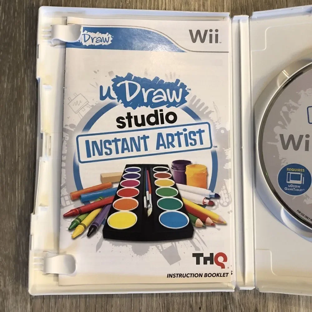 uDraw Studio: Instant Artist Wii Game Complete Case With Manual
